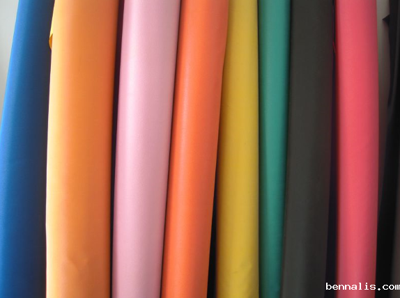 牛津纺<a href=//www.bennalis.com/ target='_blank'>面料</a>优缺点