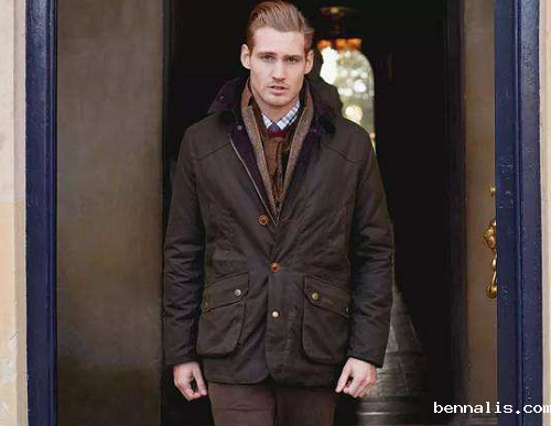 风衣面料有哪些？风衣面料哪种好？