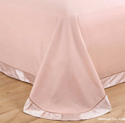 床单<a href=//www.bennalis.com/ target='_blank'>面料</a>分几种？床单面料怎么选