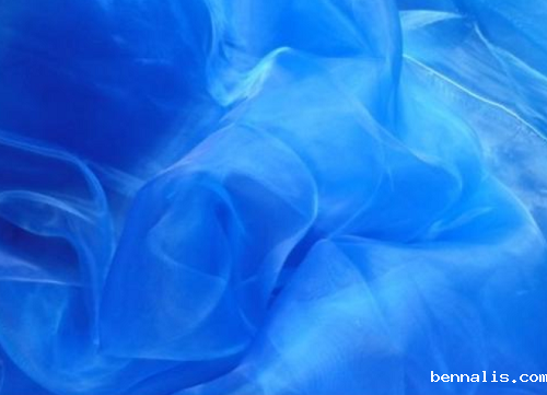 玻璃纱和欧根纱哪个好？有什么区别？